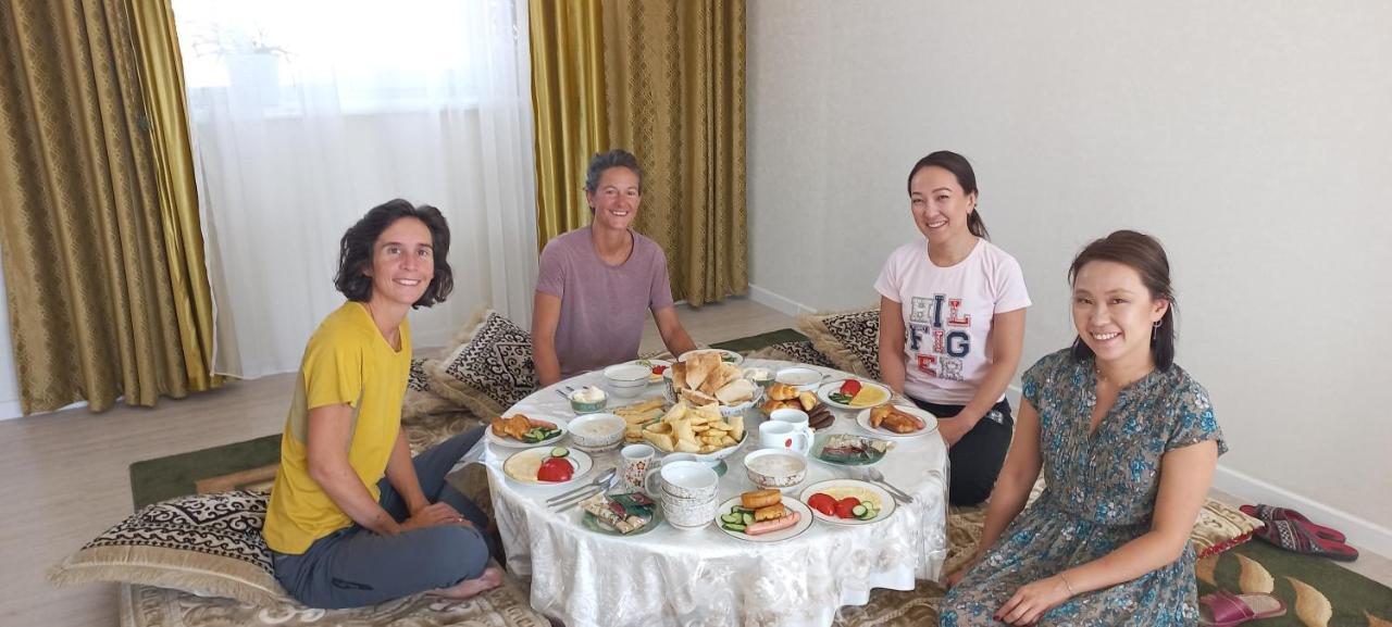 Guest House Semetei Bokonbayevo ภายนอก รูปภาพ